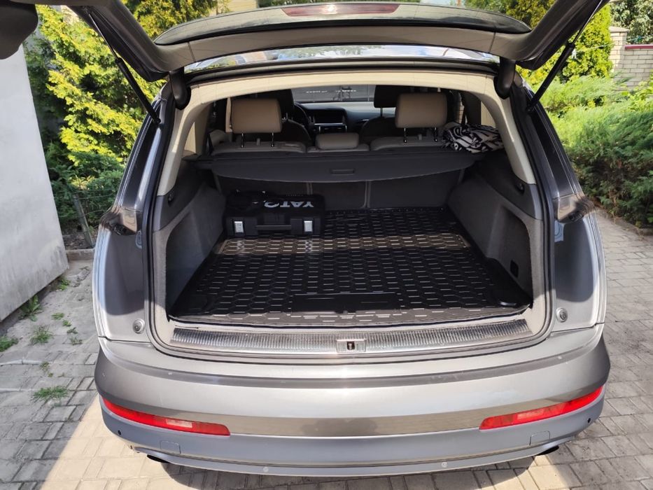 AUDI Q7 2012 г.в