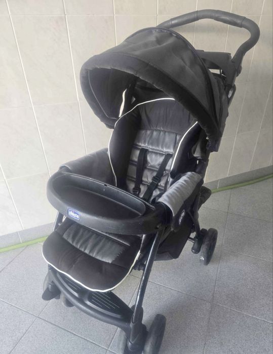 Stroller512087806927196160