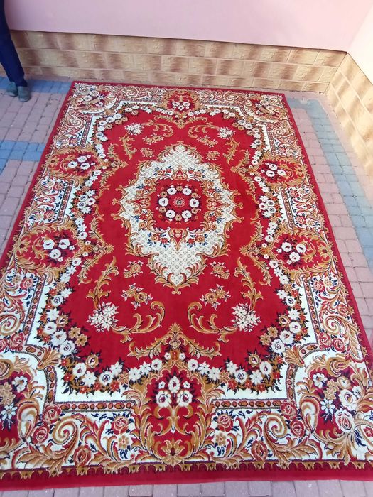 Dywan królewski wełniany