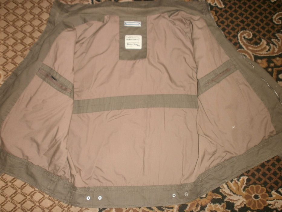 Куртка ветровка Angelo Litrico, олива, разм. 3XL, наш 60. ПОГ-70 см
