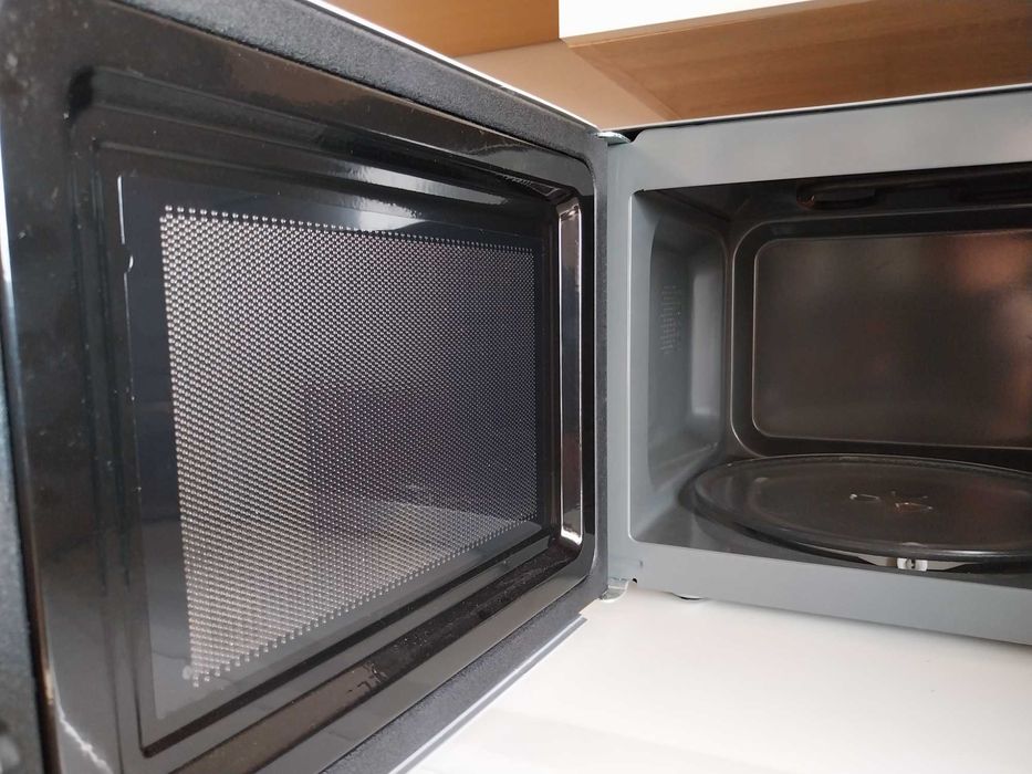 Mickrofalówka mała z grilem