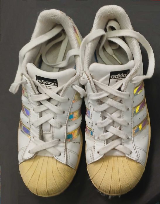 Sapatilhas Adidas Originals Superstar unissexo branco/iridiscente -35½