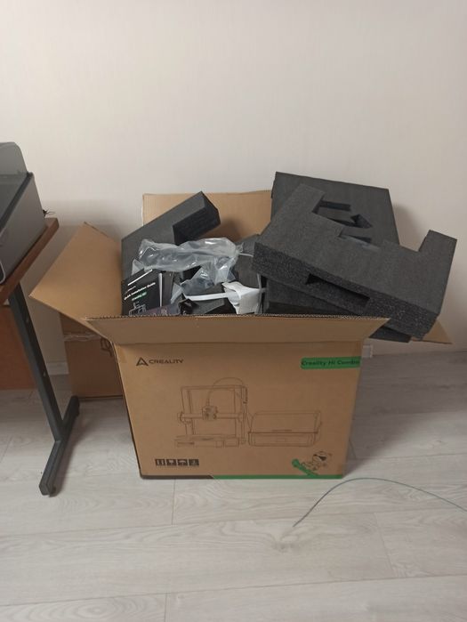 Продам 3d принтер Creality Hi combo