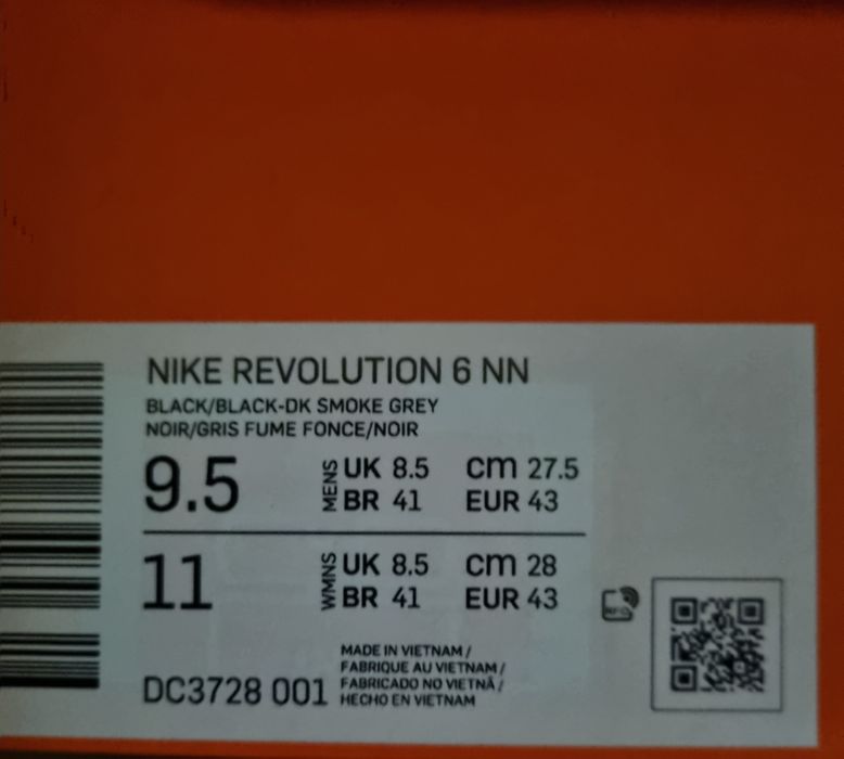 Оригінал - бігові кросівки НАЙК (NIKE REVOLUTION 6 NN)чорний сітка 44р