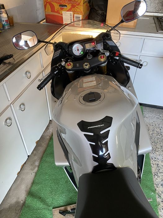 GSXR1000 k4 ( poucos km )
