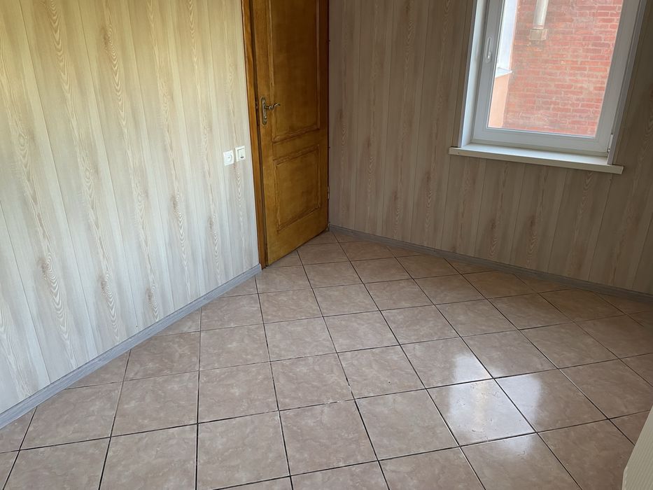 Продається 4х кімнатна квартира (будинок)