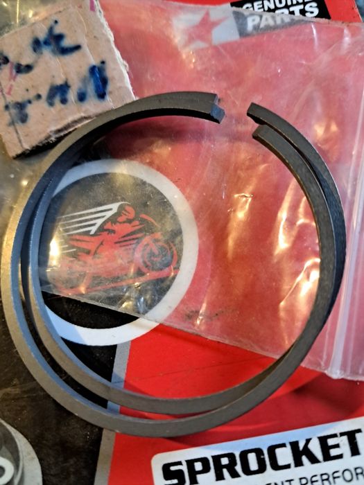 Поршневые кольца Минск поршневі кільця 3 ремонт