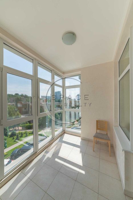 Продаж 3-кімнатної квартири в ЖК Новопечерські Липки - Драгомирова 9