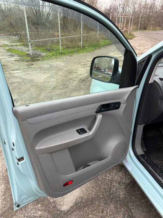 VW Caddy Вантажний 1.9TDi Автомат
