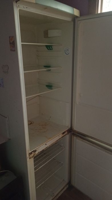 Холодильник б у Electrolux