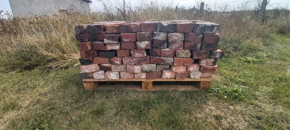 Sprzedam cegłę z rozbiórki