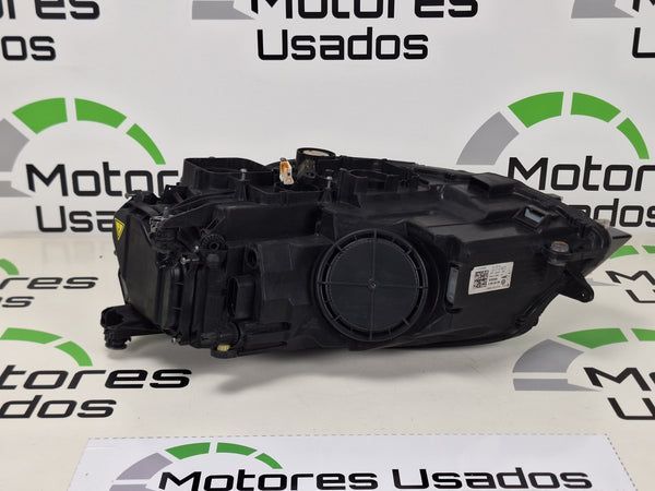 Farol Dianteiro Direito Volkswagen Golf GTI VII
