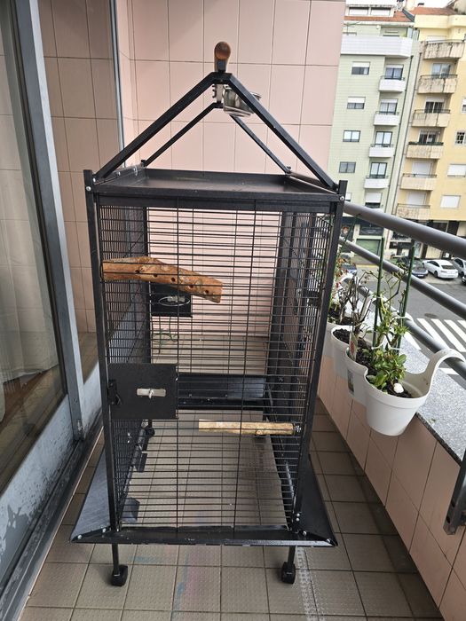 Gaiola para Papagaio ou Arara