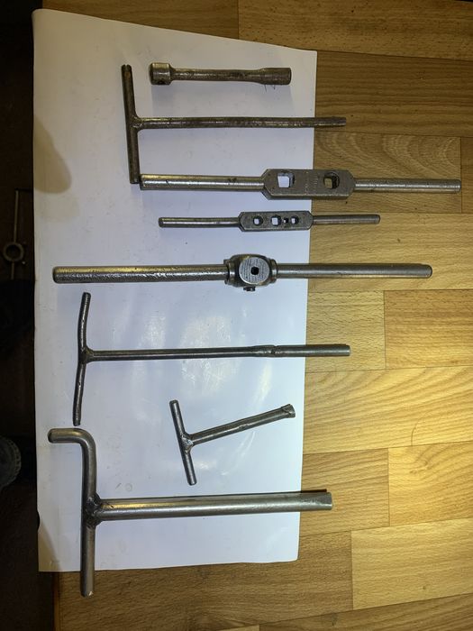 Метчики плашки лерки для нарезания резьбы