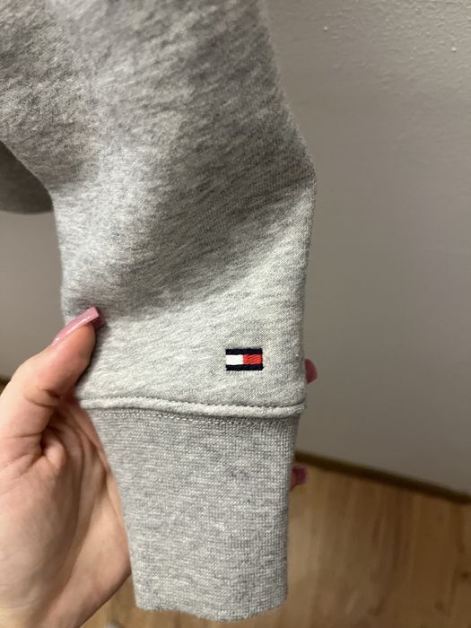 Szara bluza z kapturem tommy hilfiger
