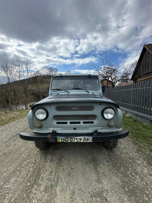 Уаз 31519 продам