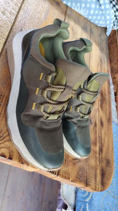 Кросівки хакі Clarks 40+ подарунок
