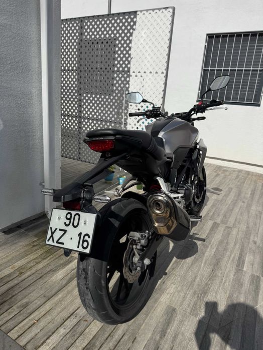 VENDO Honda CB 300R Neo Sport Cafe