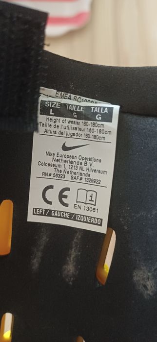 Caneleiras nike impecável