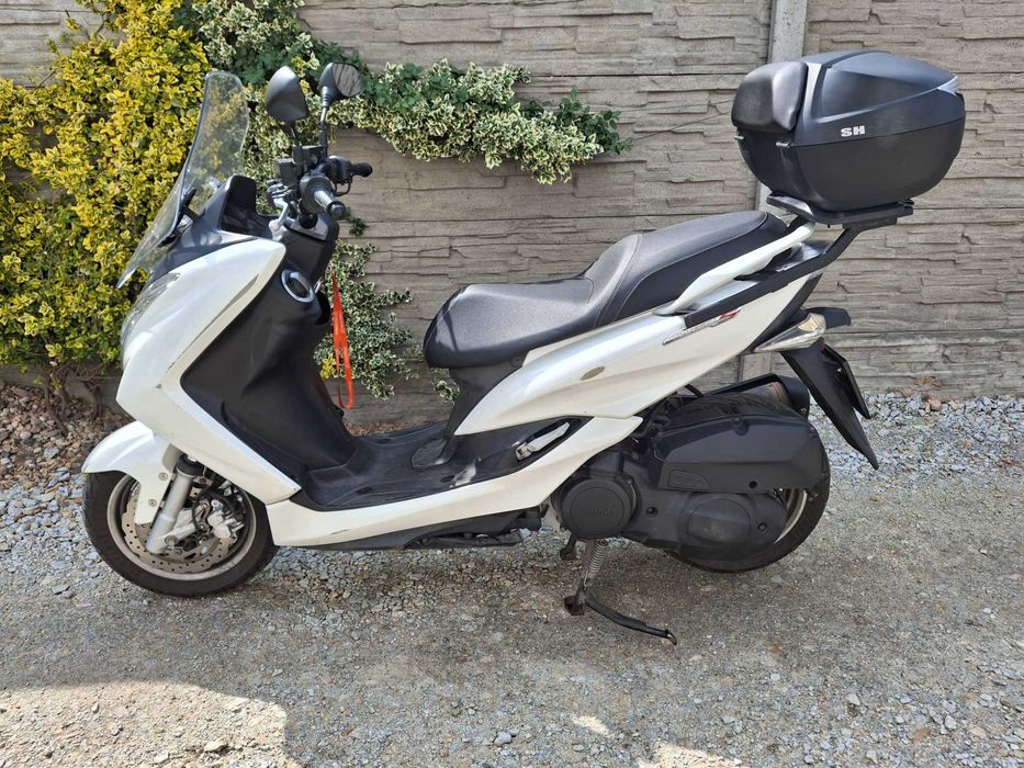 Yamaha  Majesty S na kat B