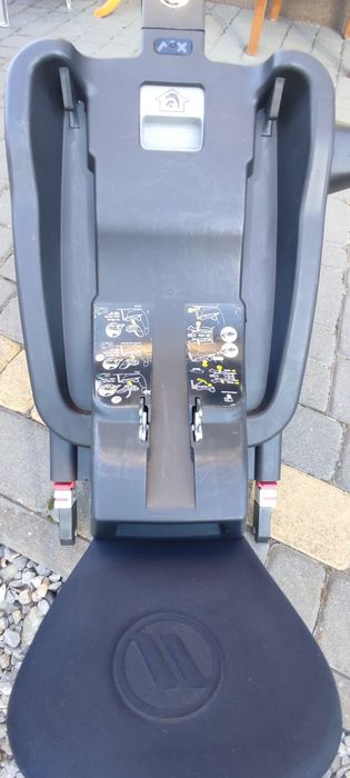 Fotelik Avio aut pixel z bazą b.dobry stan