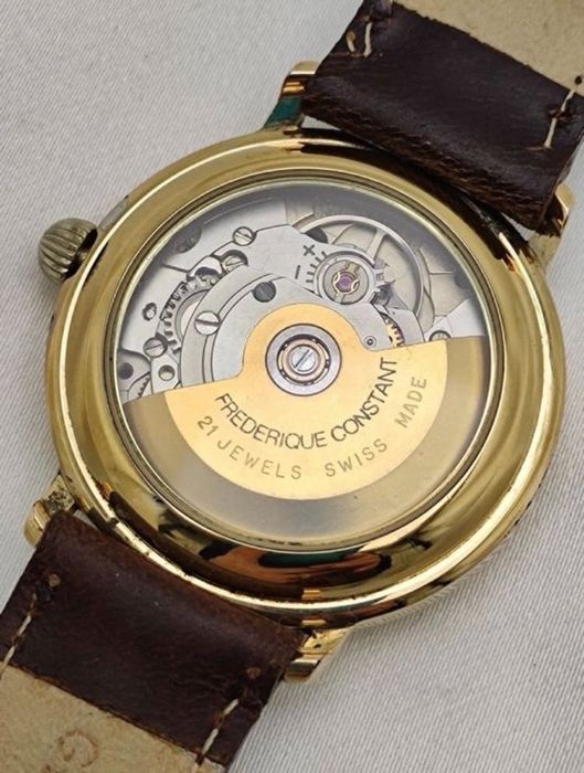 Frédérique Constant- Banhado a Ouro - Clássico Automático