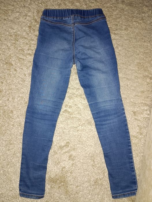 Джинси на резинці.