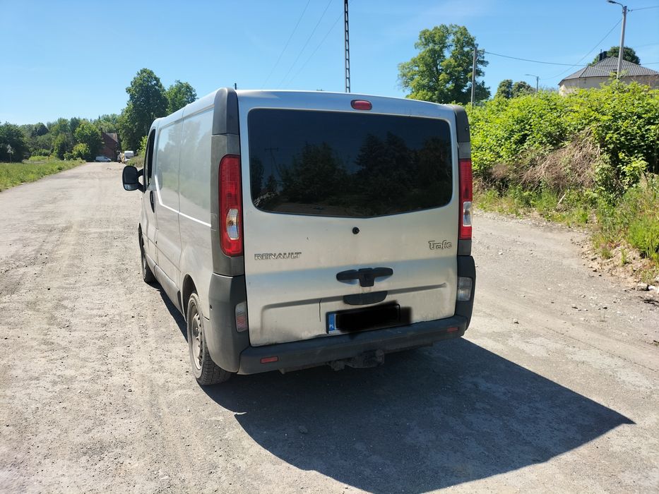 Renault Trafic z hakiem