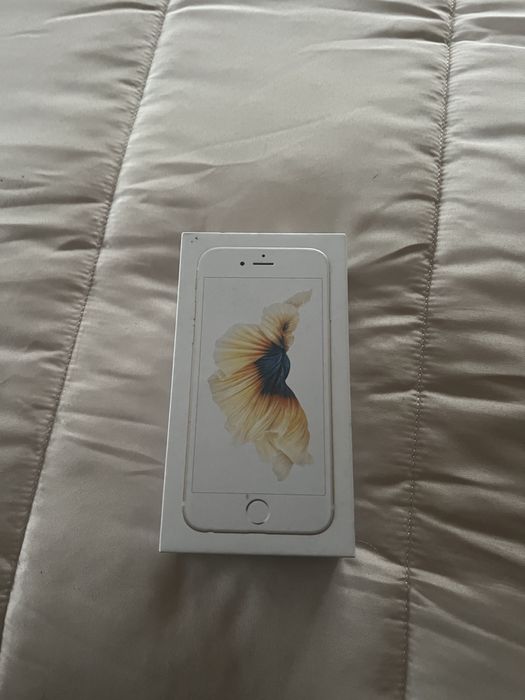 Iphone 6s com 32 JG