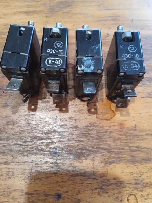 Автомат захисту АЗС (40-1шт.,10-2шт.,2-1шт.)