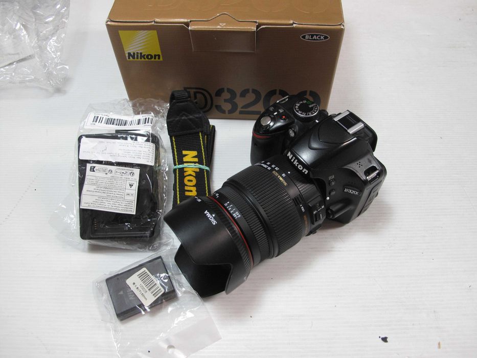 Nikon D3200 + Lente sigma 18-200mm tudo na caixa - Ver descrição
