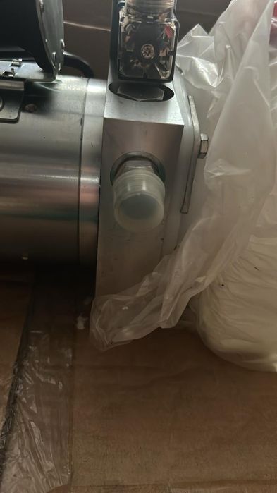 Гідравлічний насос  ,1.6квт,12в.гідростанція 4.5л