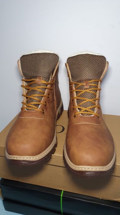 Buty nowe męskie zimowe w modnej kolorystyce Rozmiar 44