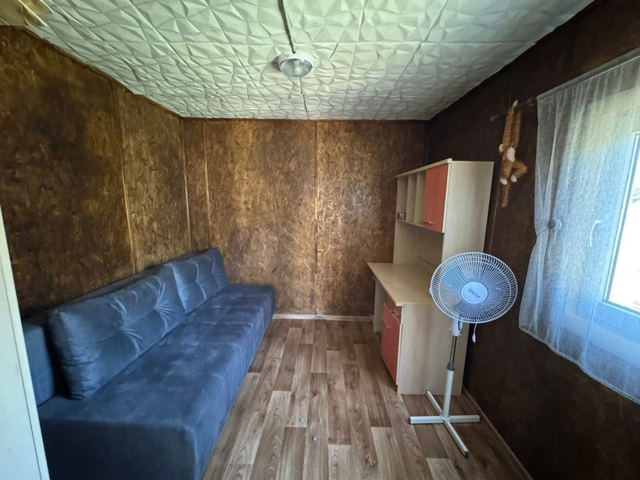 Продам земельну ділянку біля річки з вагончиком 17 кіловат світла, газ
