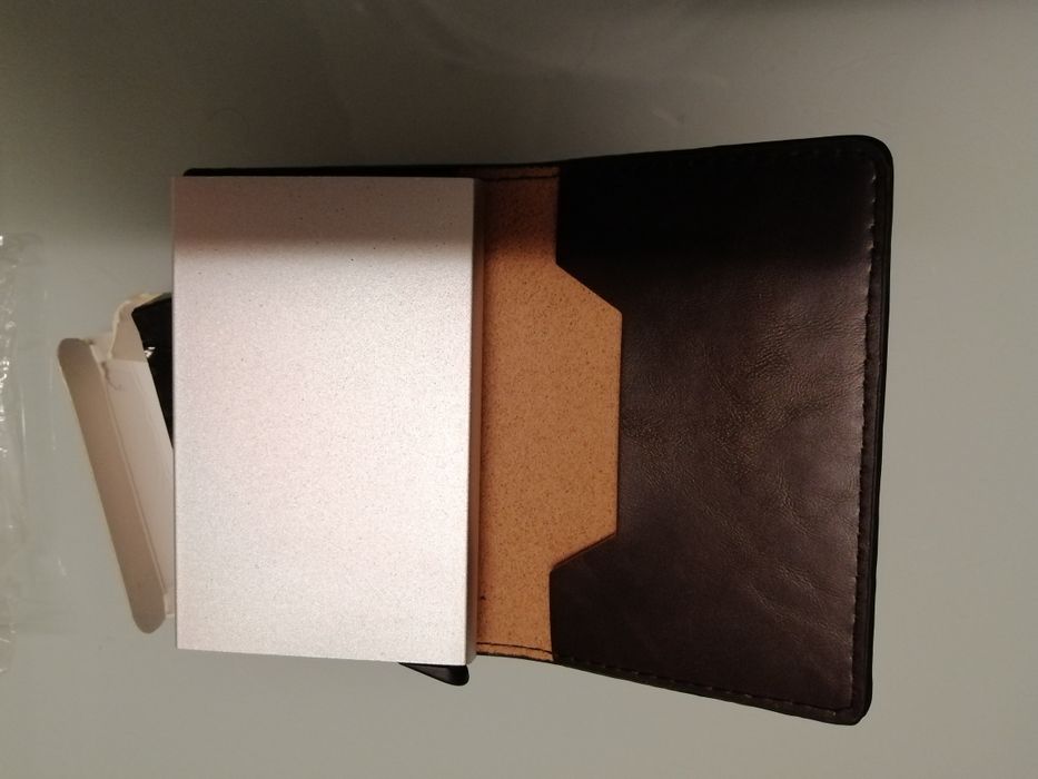 Carteiras novas (várias)