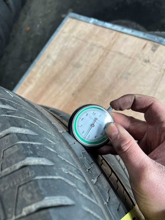 LS1470 Літні шини 215/65r16c Continental VanContact Eco пара резина