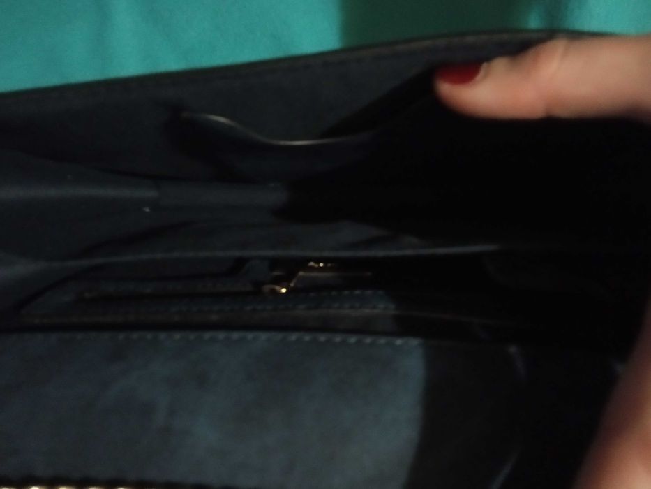 Torebka kuferek cross-body Orsay