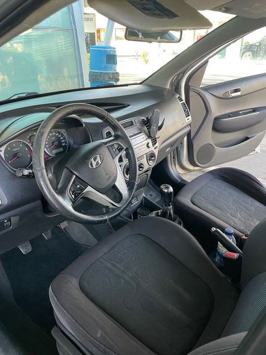 HYUNDAI i20 1.4 CRDi | 2010 | 3.500€ Negociavel