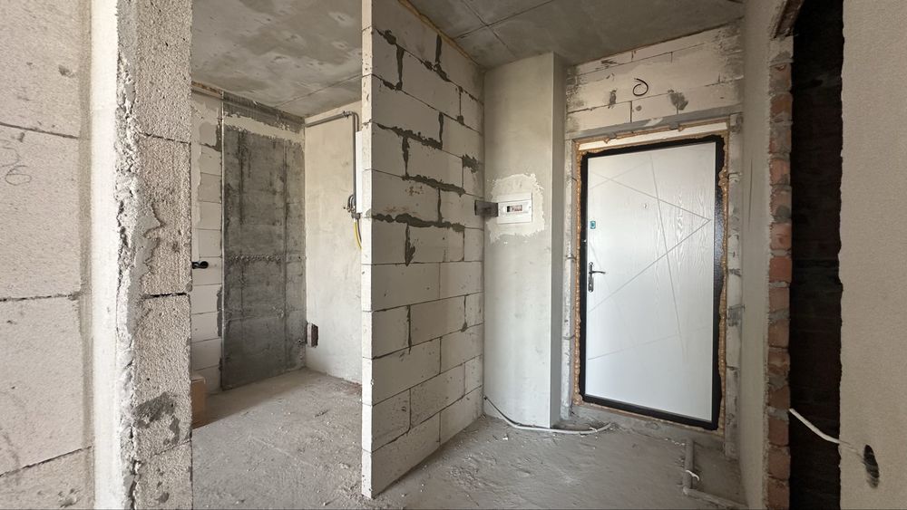 ПРОДАЖ| 1-кім квартира| 2 поверх| 43 м2