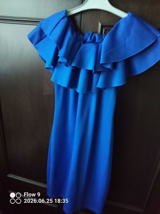 Elegancka chabrowa sukienka,hiszpanka, rozmiar 40