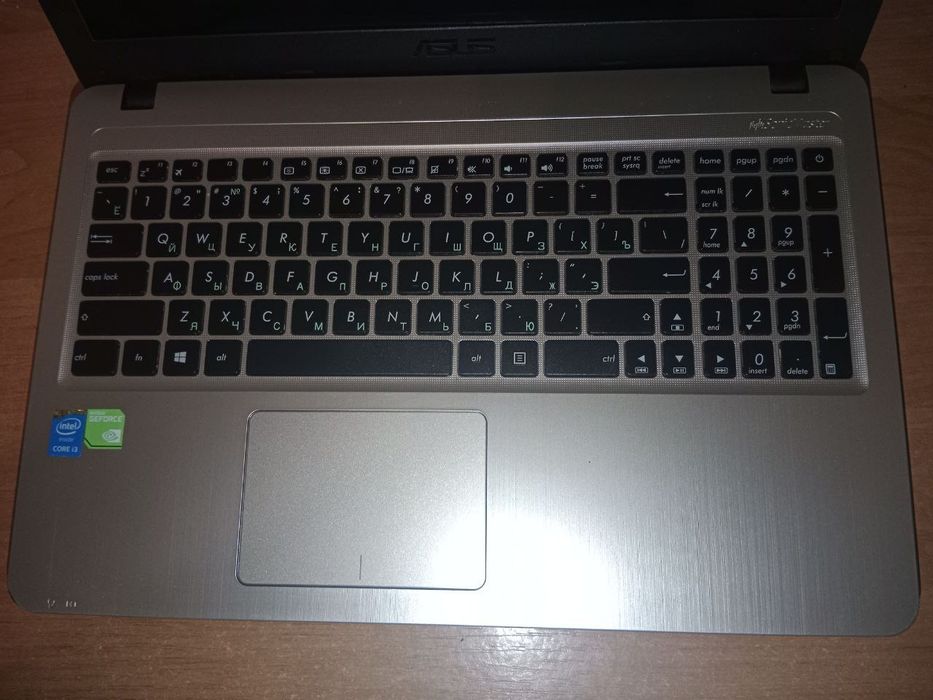 Ноутбук ASUS X540LJ. Процесор i3 5005u, Відеокарта Geforce 920M.