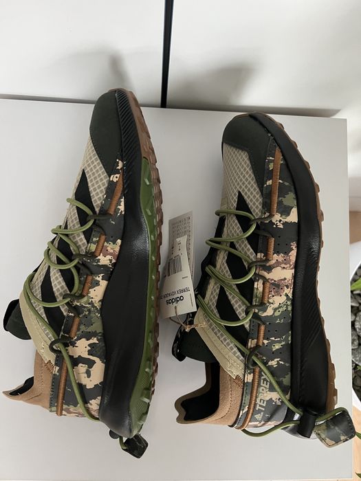 Nowe buty Adidas Terrex, r44 i 2/3 Warszawa Mokotów • OLX.pl