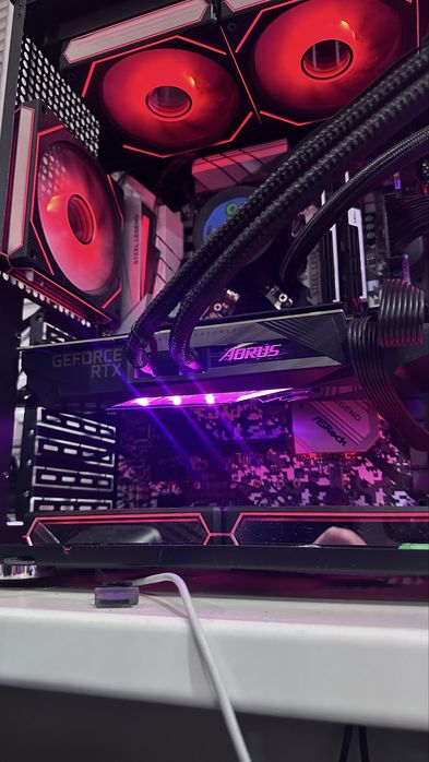 Видеокарта RTX 3080 AORUS EXTREME на водяном охлаждении