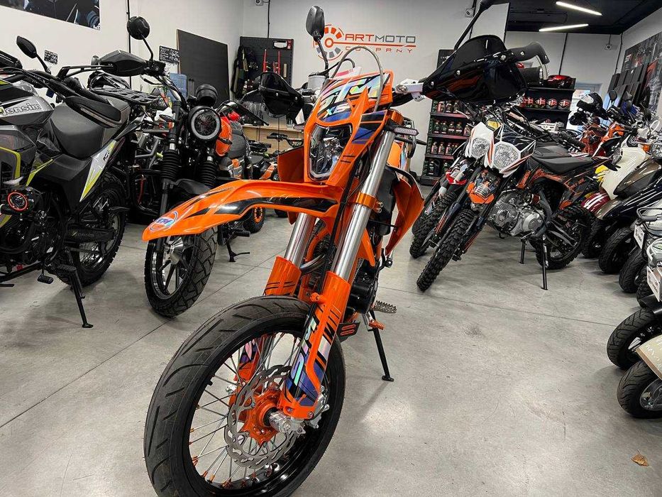 Новий Мотоцикл STM (STN) X6 Motard Рівне Артмото