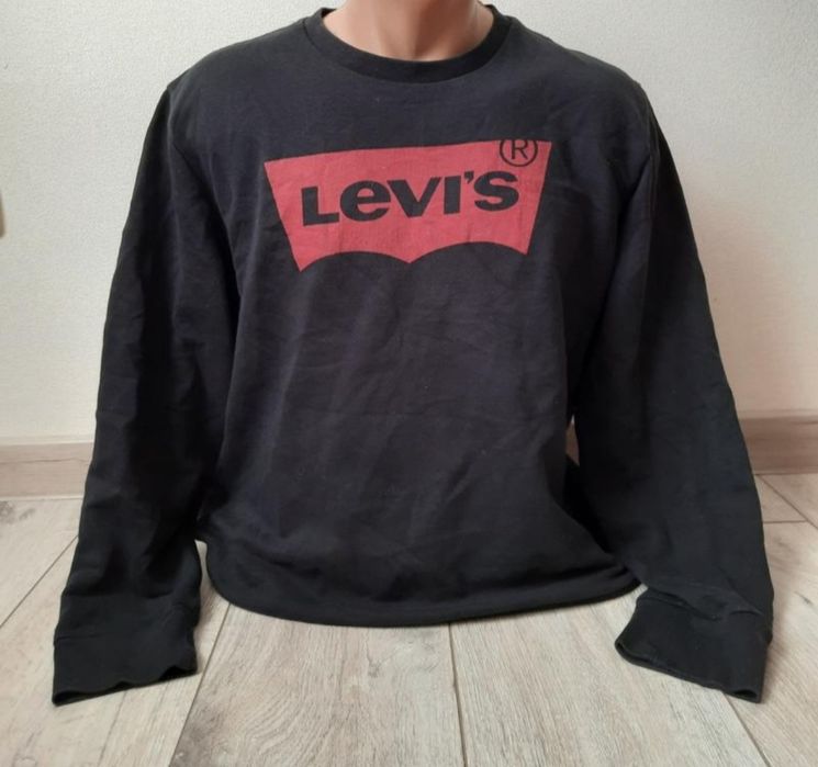Реглан  фирмы LEVI'S