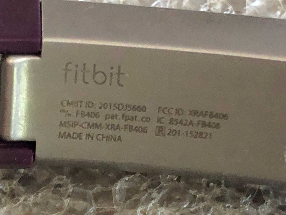 Фитнес-трекер Fitbit Alta