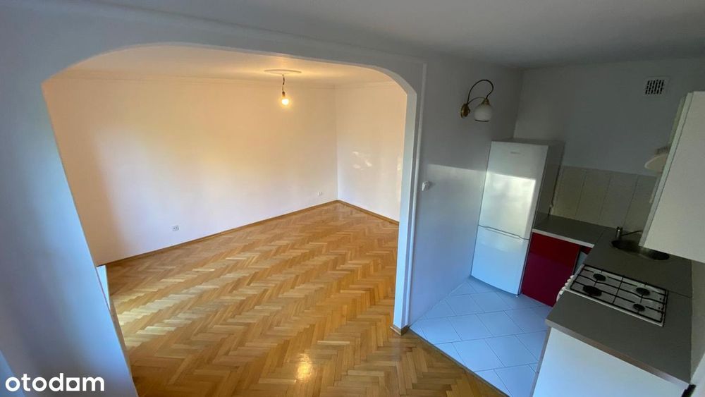 Kraków | 30 m² | Balkon | Winda | Parking | Gotowe do wejścia