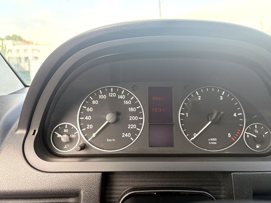 Mercedes-Benz Classe A A180 CDI Automático (2011)