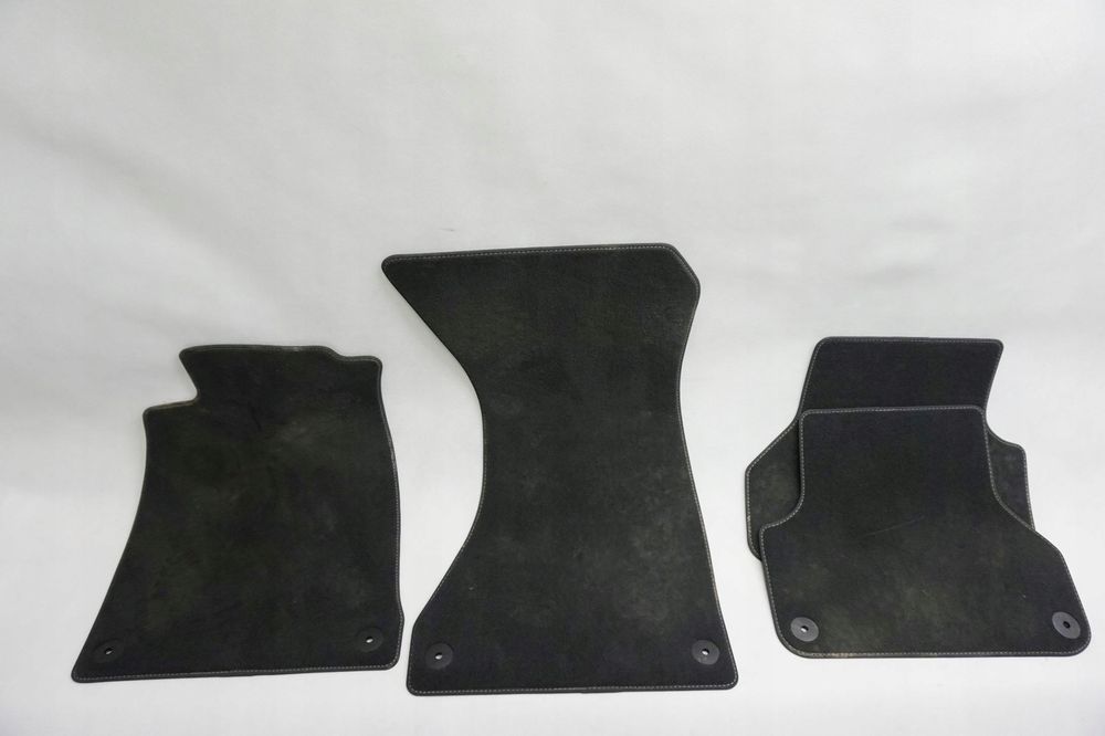 dywaniki przód tył audi a4 b9 8w 8w1863691a 8w0864450 sedan welur