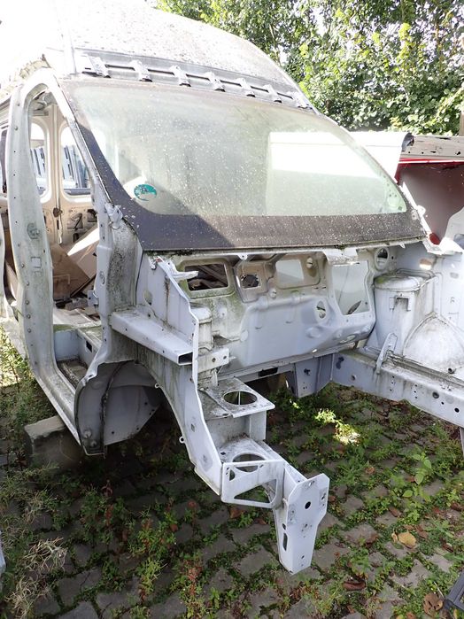Trafic 2, 3 Vivaro B NV 300 Talento Primastar Drzwi Tyl L2H2